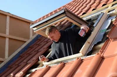 Pose de fenêtres de toit Velux à Lahitte